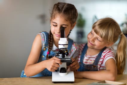 Quel microscope choisir pour son enfant ? 
